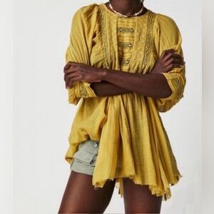 Free People NWT Oversized One Finley Tunic in Dried Palm Laced Top W/ open back.